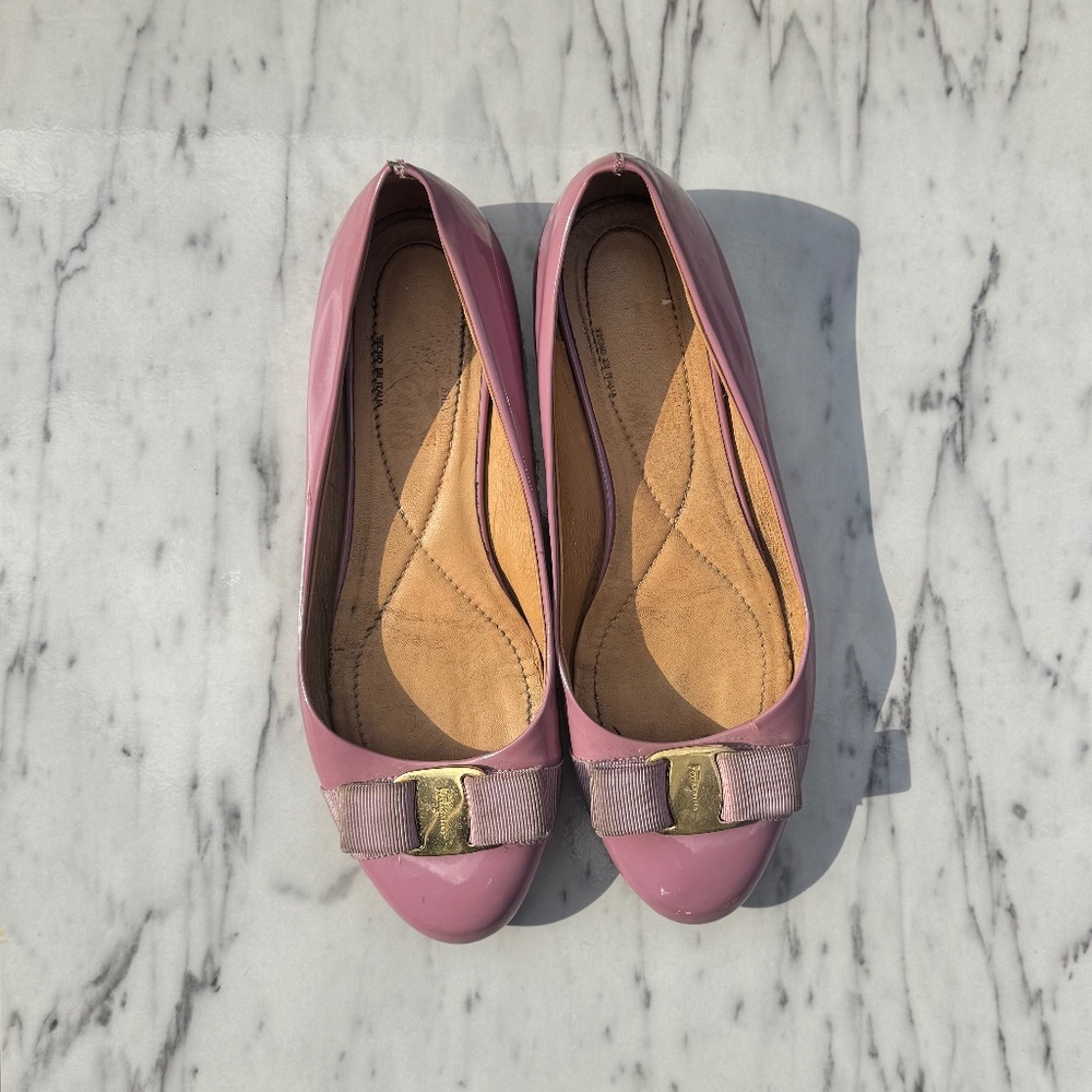 Ferragamo ballerina flats
